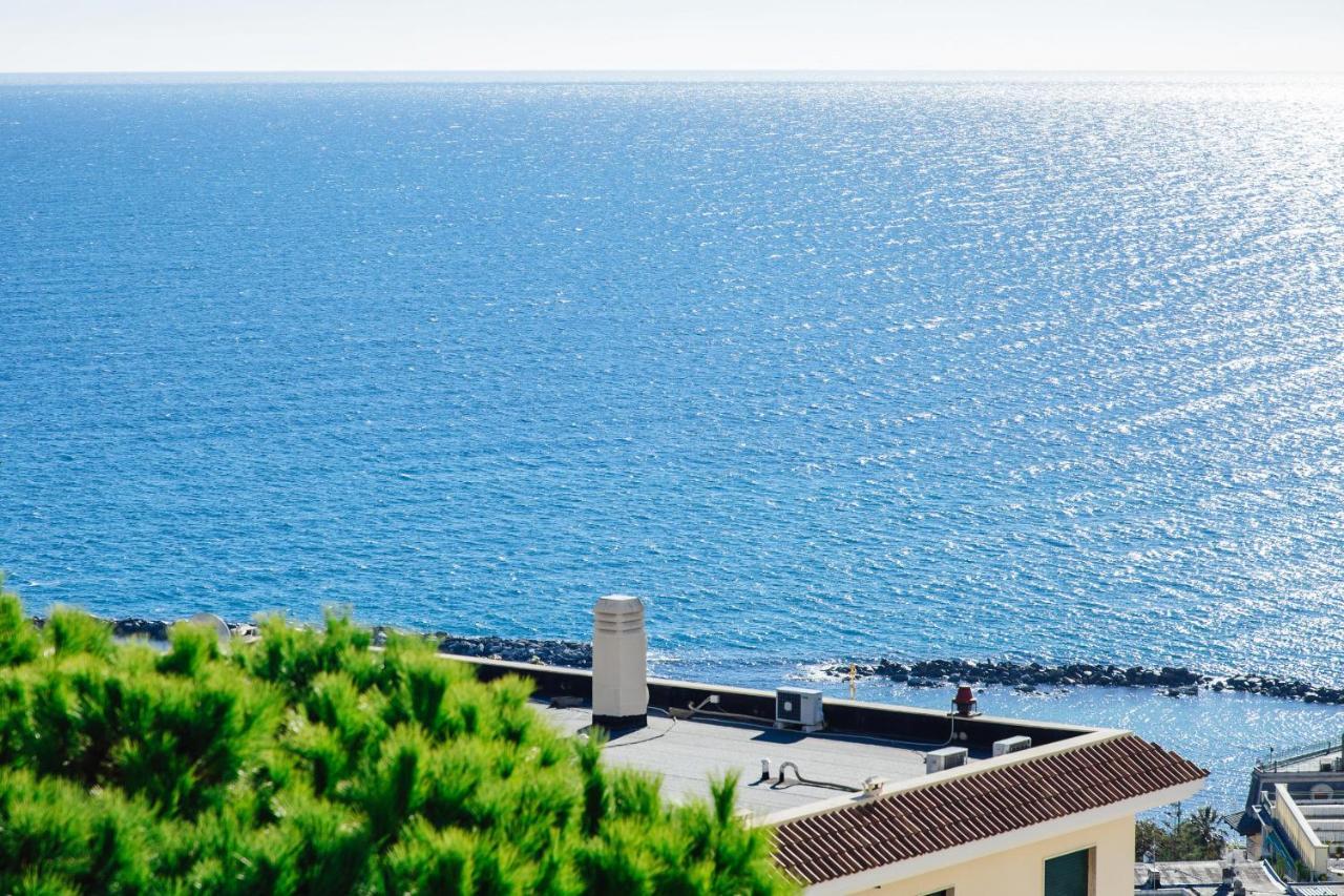 Boscobello Seaview Apartment By Wonderful Italy Санремо Екстер'єр фото